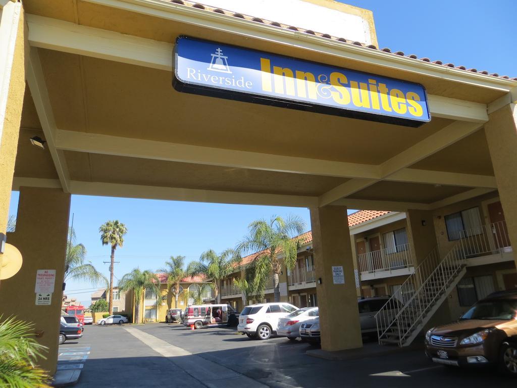 Riverside Inn & Suites Exteriör bild